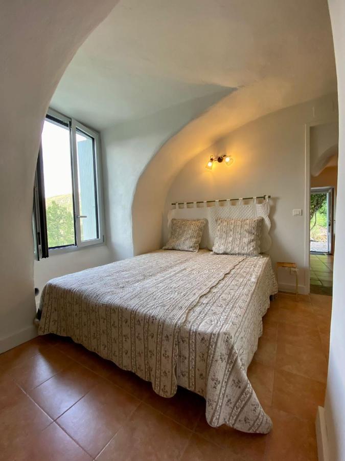 Gite En Cevennes Du Sud, Bergerie Restauree Au Rez De Jardin D'Une Bastide Avec Piscine, Vue Exceptionnelle, Authenticite Et Confort Saint-Laurent-le-Minier Eksteriør bilde