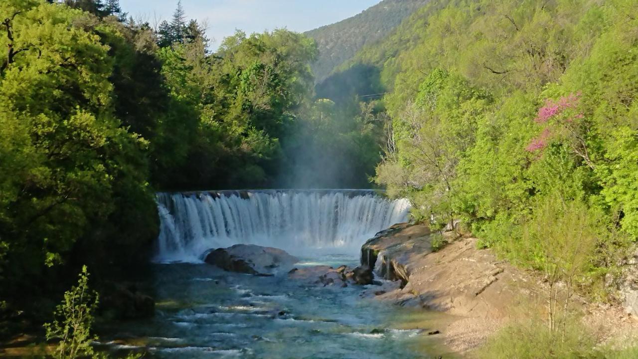 Gite En Cevennes Du Sud, Bergerie Restauree Au Rez De Jardin D'Une Bastide Avec Piscine, Vue Exceptionnelle, Authenticite Et Confort Saint-Laurent-le-Minier Eksteriør bilde