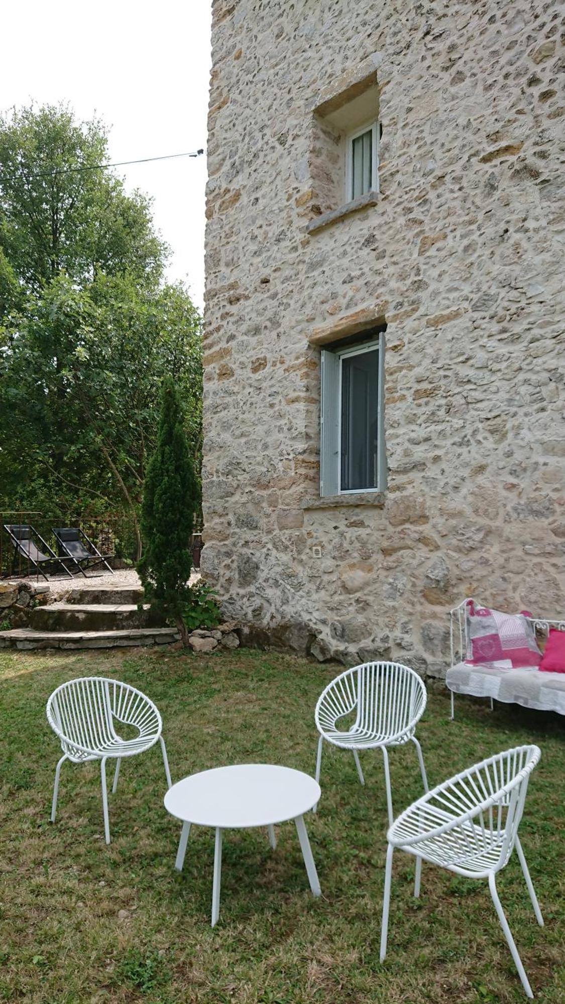 Gite En Cevennes Du Sud, Bergerie Restauree Au Rez De Jardin D'Une Bastide Avec Piscine, Vue Exceptionnelle, Authenticite Et Confort Saint-Laurent-le-Minier Eksteriør bilde